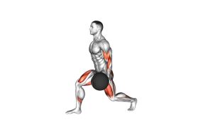 Read more about the article Medicine Ball Lunge with Biceps Curl